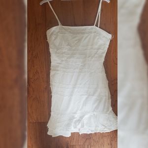 Beautiful short white ruffled dress